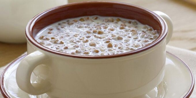 buckwheat porridge pisua galtzeko kefirrekin